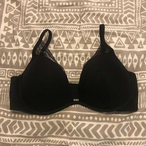 Victoria’s Secret Plunge Bra